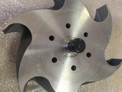 Impulsor em titânio